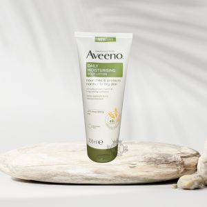 Aveeno Daily Moisture Body Lotion New 200ml