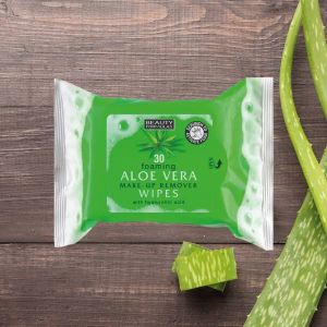 Beauty Formula Aloe Vera Wipes